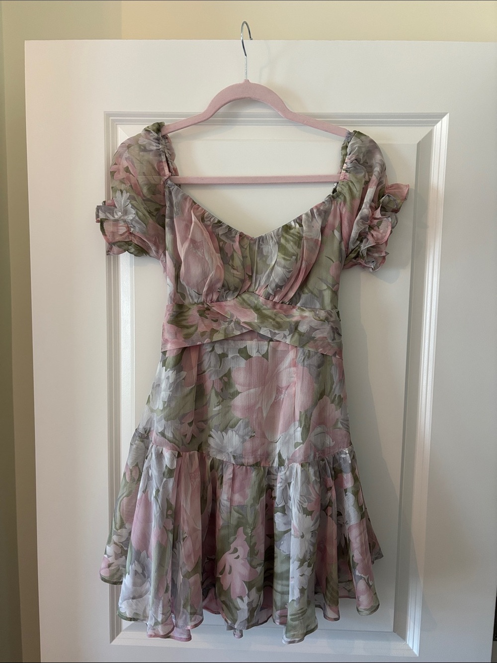 Selfie Leslie Angel Biba Pink and Green Floral Puff-Sleeve Dress